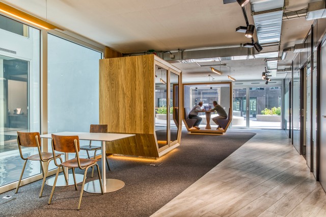 PepperHub : espaces de bureaux privés ou de coworking, lieux d'événements à Gland Suisse